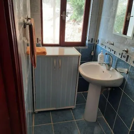 Deniz Manzarali Eylul Apart Gokseki